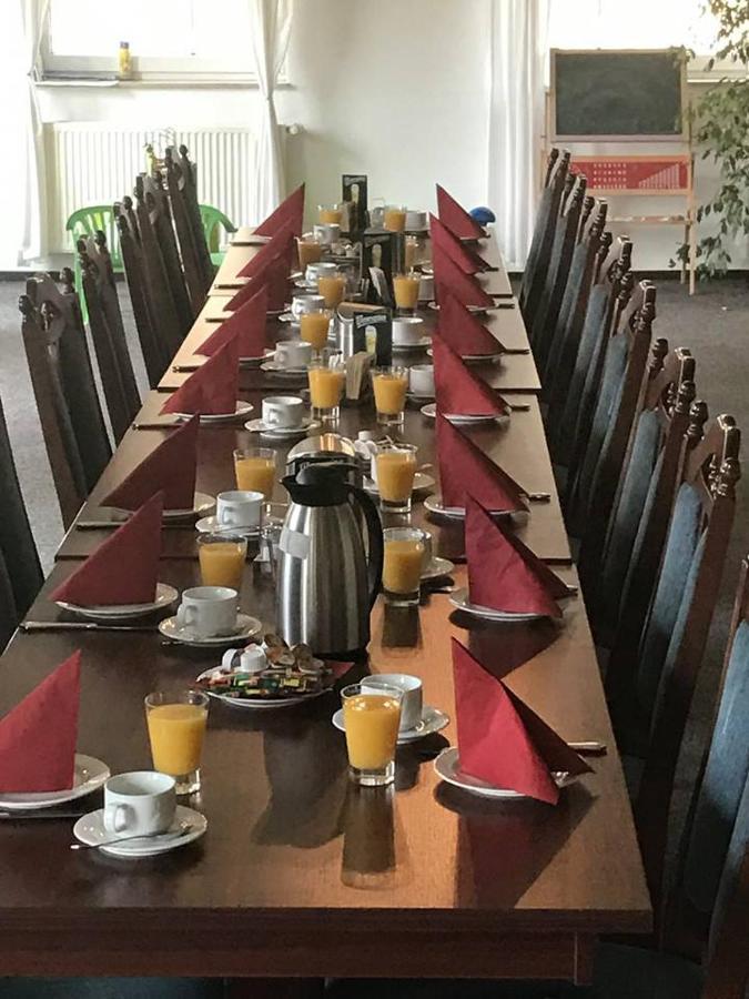 Ferienpark Aparthotel Seeland Schadeleben Buitenkant foto