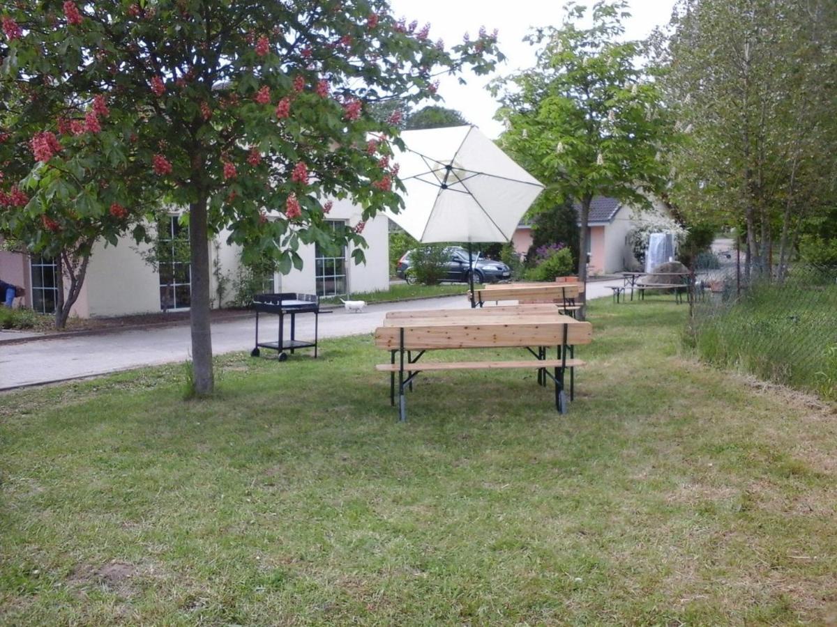 Ferienpark Aparthotel Seeland Schadeleben Buitenkant foto